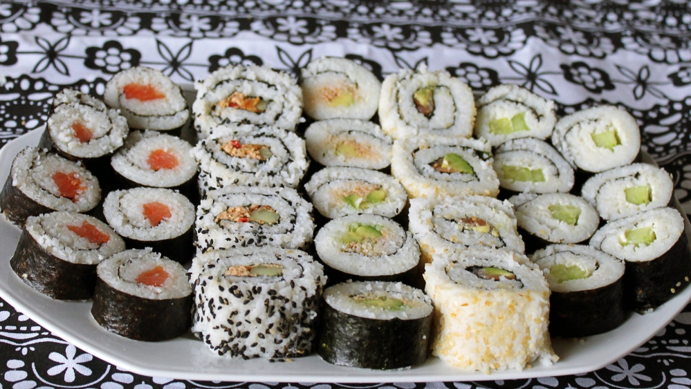 Sushi on platter
